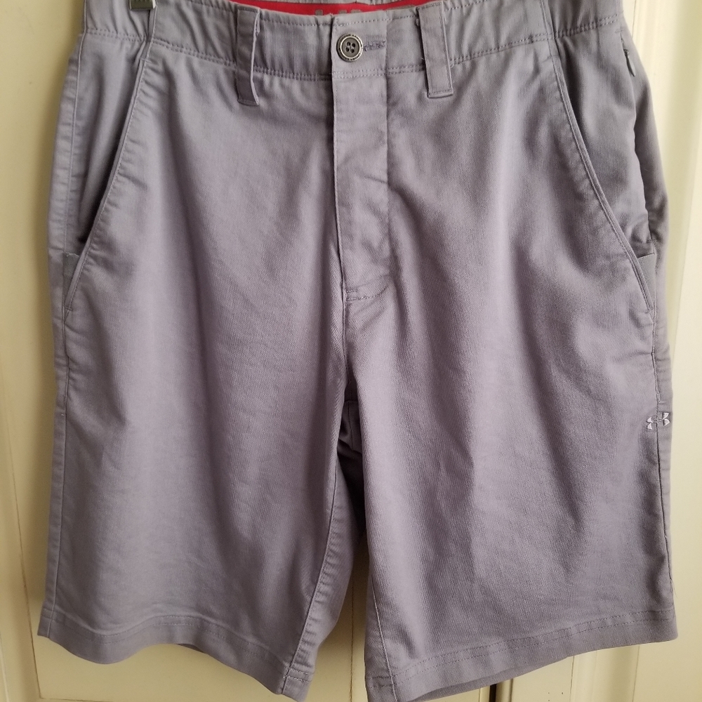 Under Armour Gray Shorts Mens Size 30